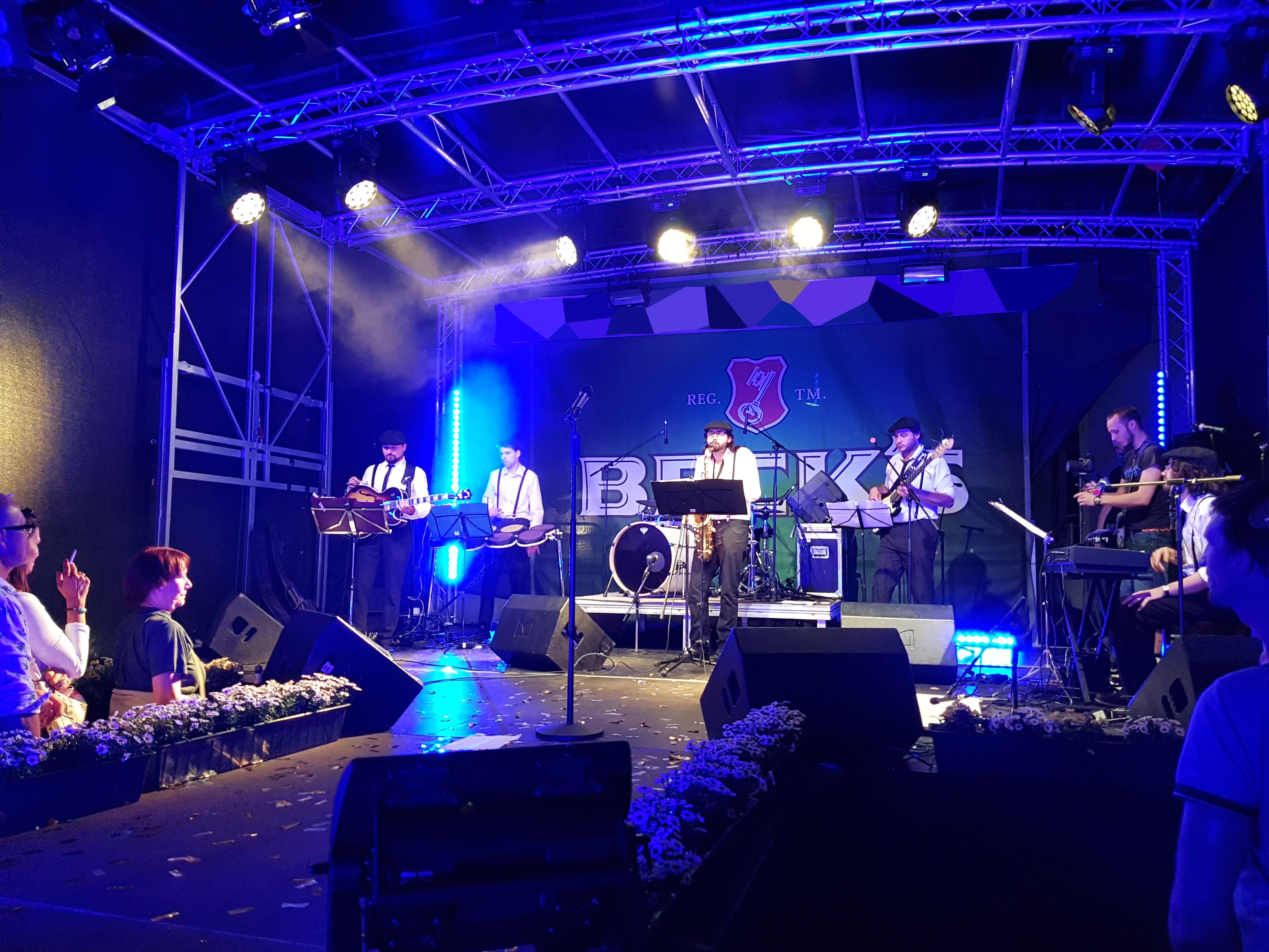 Band jazz per eventi aziendali di prestigio in Europa - clienti Maserati, Mercedes-Benz, Microsoft, Ritz Carlton, Waldorf Astoria